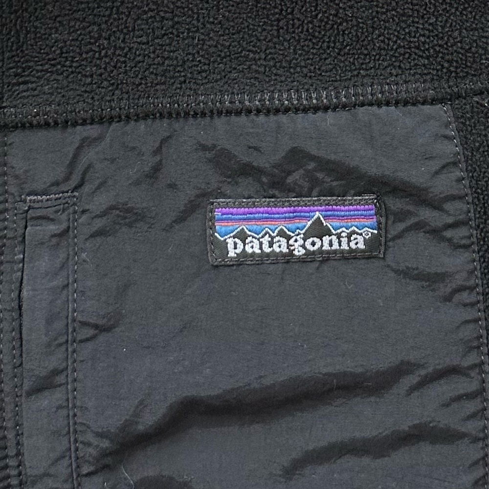 Patagonia Women’s Reversible Soft Fleece Black Jacket Size Small - Picture 5 of 5
